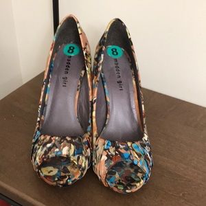 Madden girl peep toe size 8
